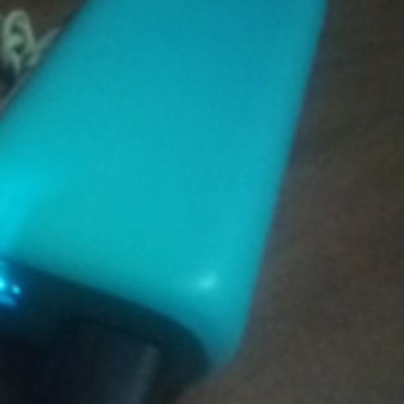 Meet your Posher, Ivy - Picture 1 of 1